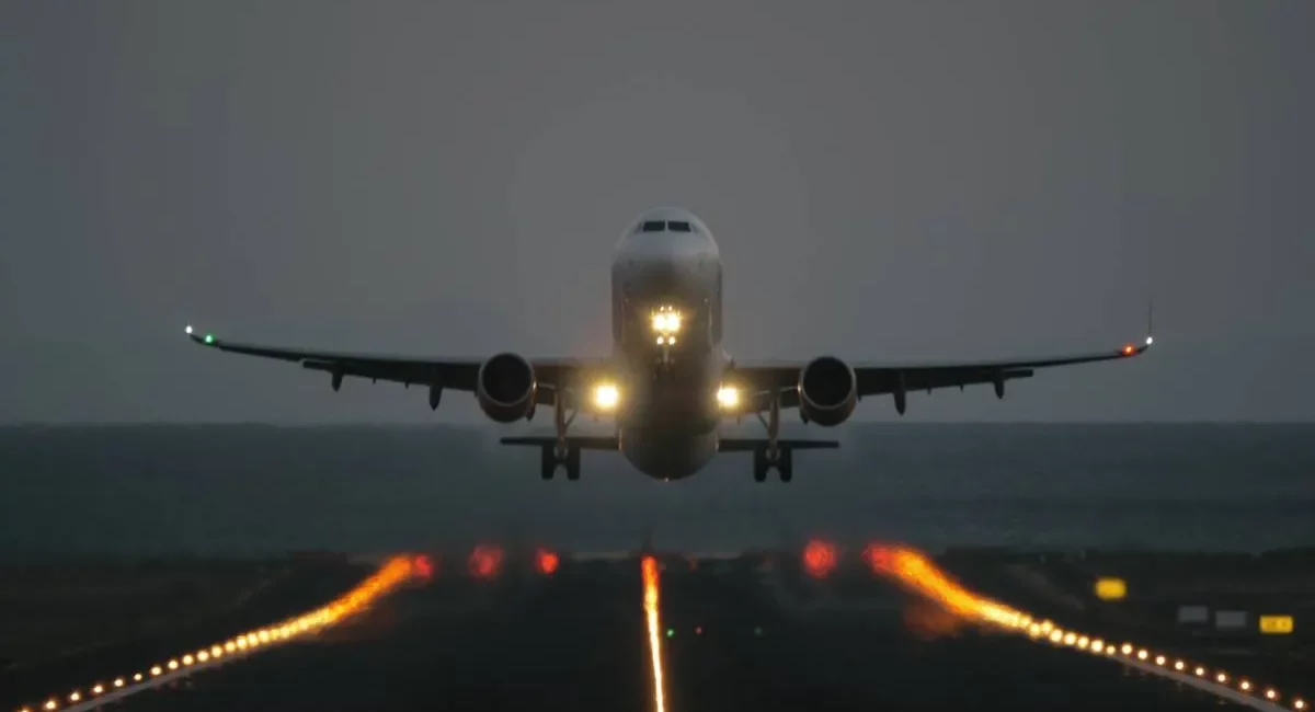 Passagem Aérea na Madrugada