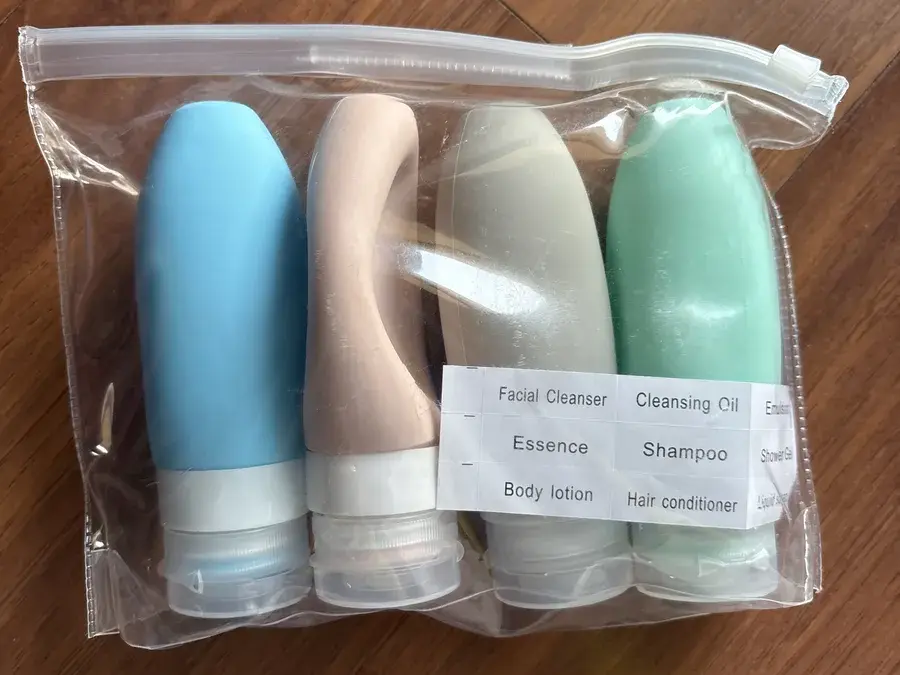 Saquinho zip lock para viagens